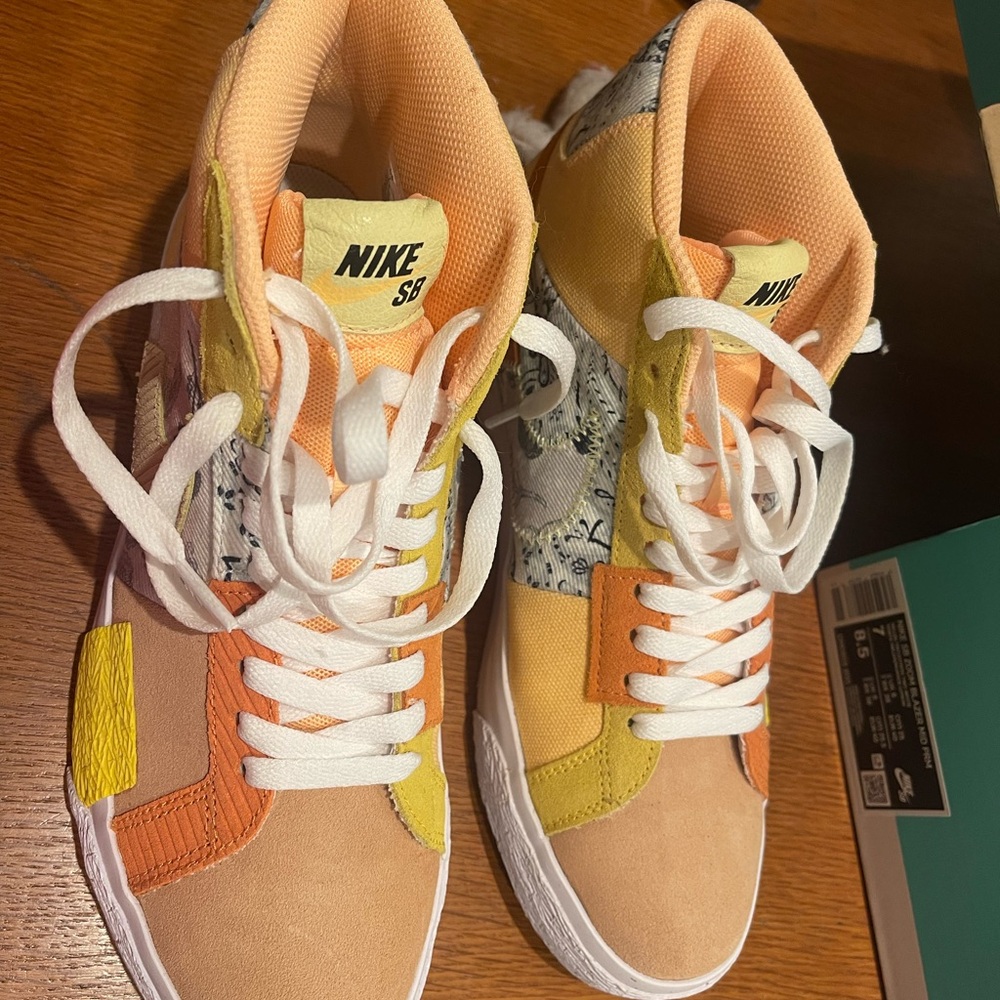 Nike SB Blazer Mid Edge in Paisley